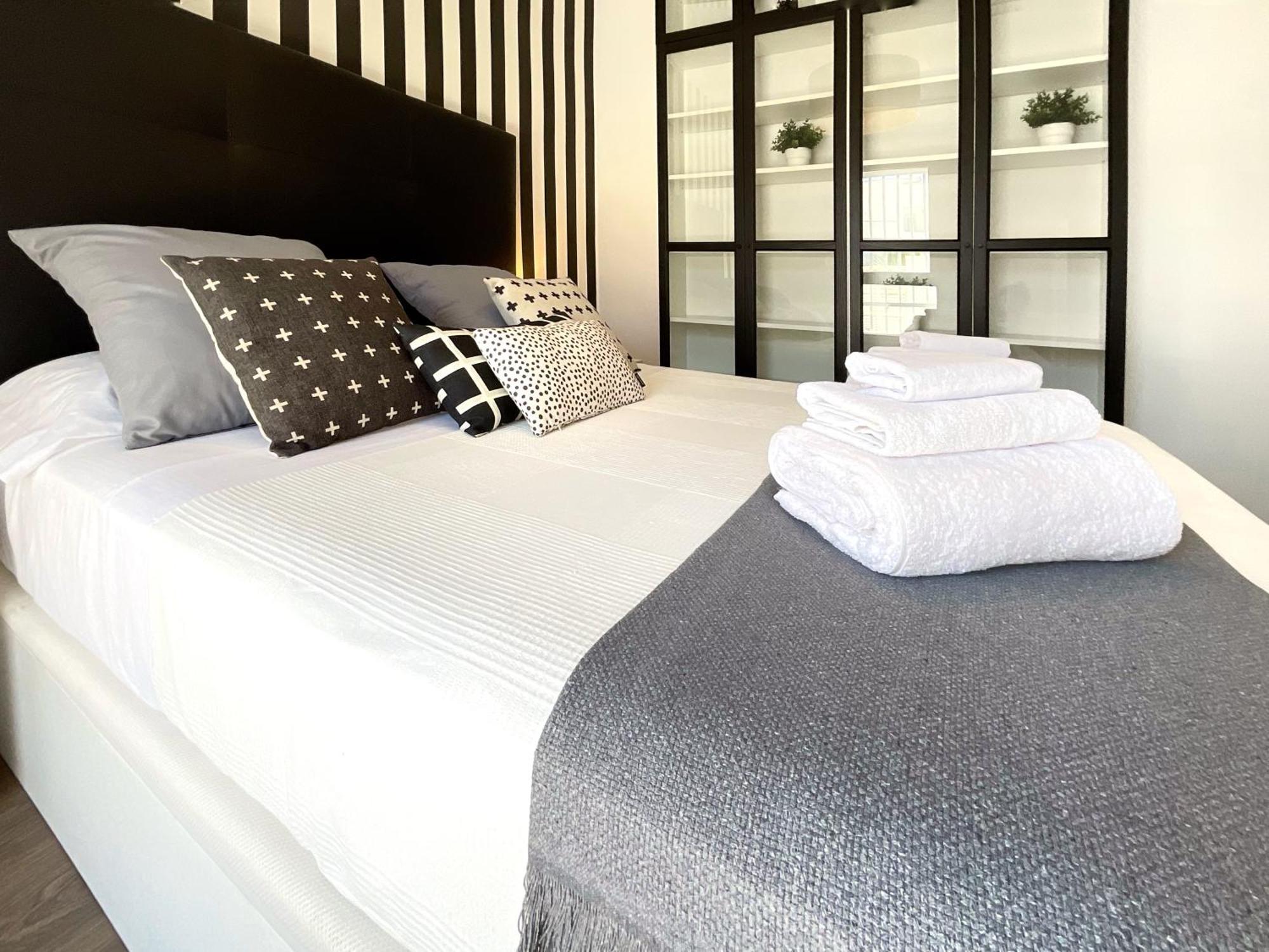 Ks Toyo Golf - Kaleria Suites Retamar  Exteriér fotografie